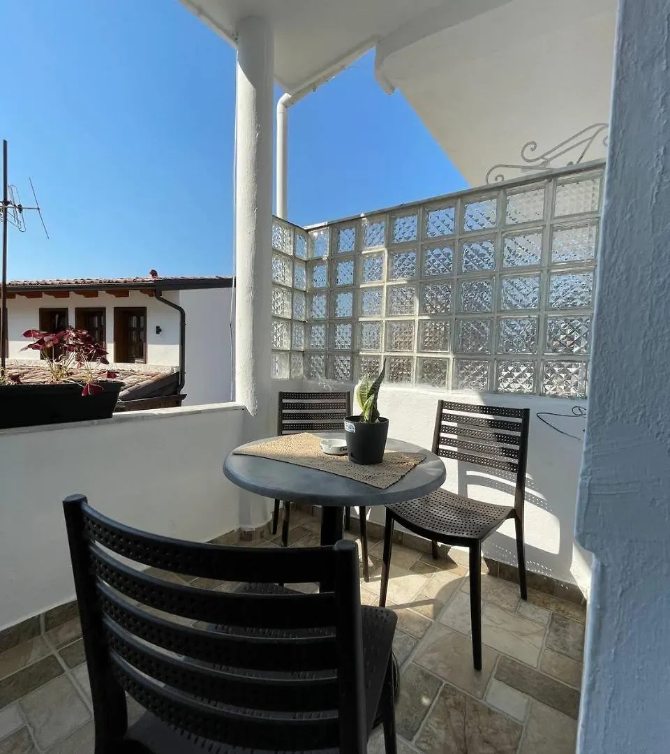 Dollma Traditional Guest House, Inside Kruja Castle 0*, Kruje